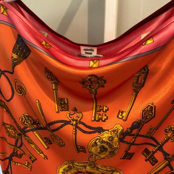 Hermes Auth. Viscose printed top - Picture 4 of 11